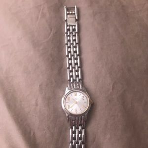 WOMAN'S ANNE KLEIN